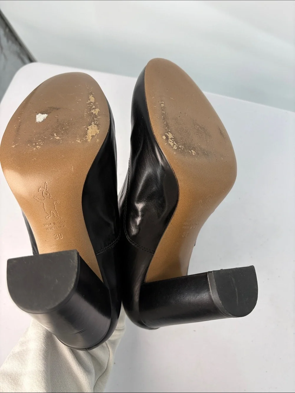 🍰 Marni Black Leather Buckle Block-Heel Pumps